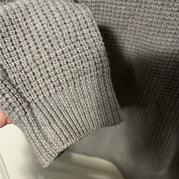 Wilfred Waffle Knit Sweater 🌟 - Picture 7 of 9